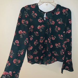 floral bell sleeve top